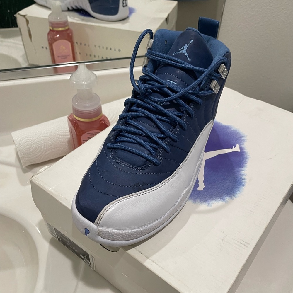 Jordan 12s Size 8.5 Men